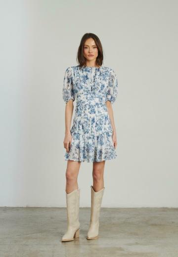 Короткое платье