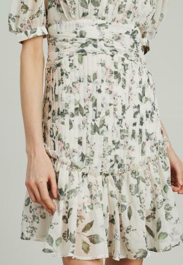 Короткое платье