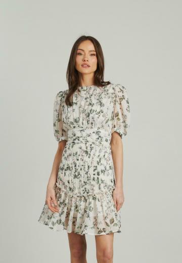 Короткое платье