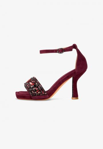 Гандбольные кроссовки