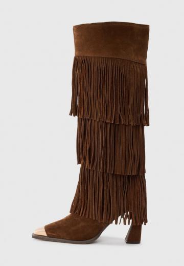 Высокие сапоги