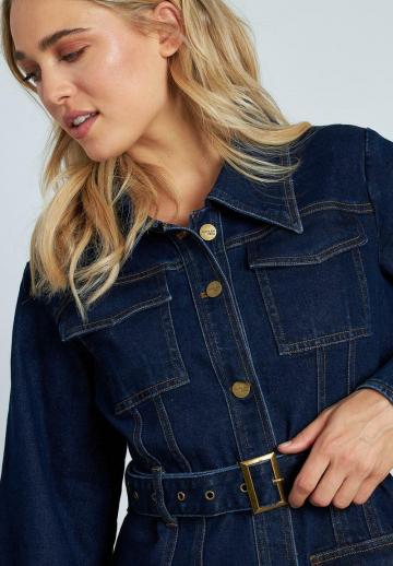 Джинсовая куртка