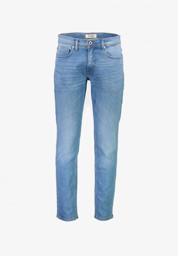 Узкие джинсы