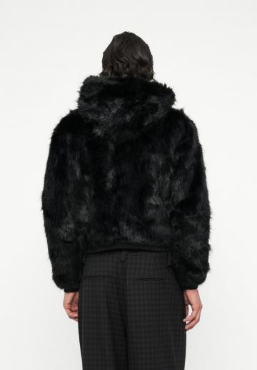 Зимняя куртка