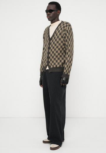 Свободные джинсы