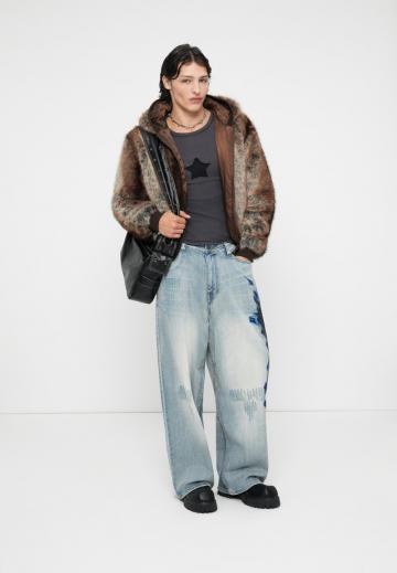 Зимняя куртка