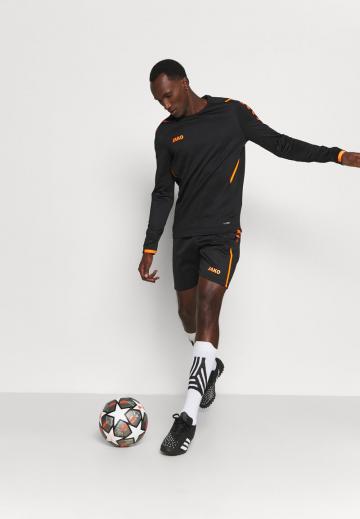 Спортивная кофта