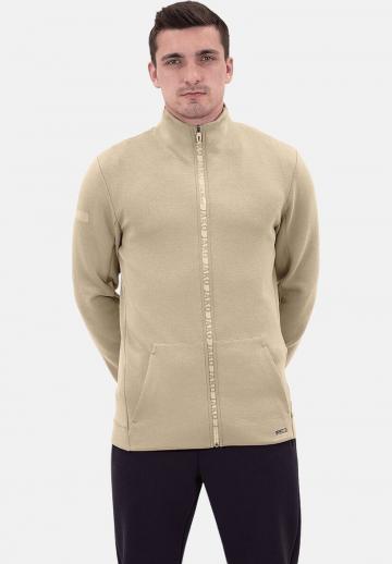 Спортивная куртка