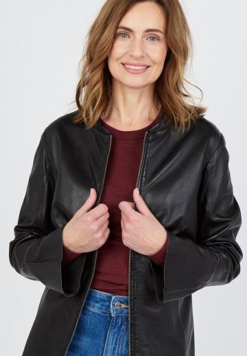 Короткая куртка