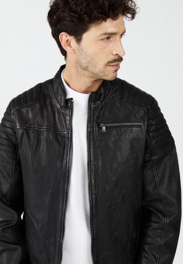 Кожаная куртка