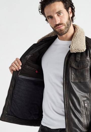 Кожаная куртка