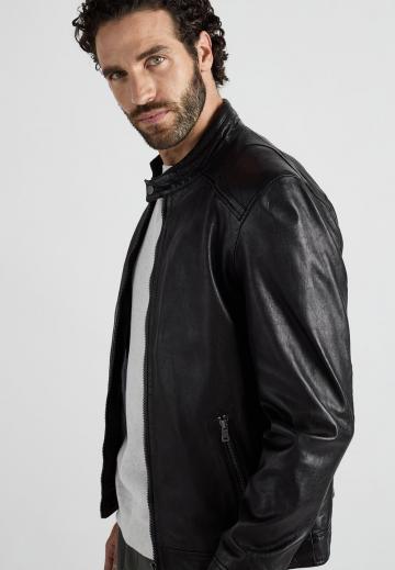 Кожаная куртка
