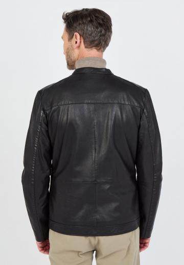 Кожаная куртка