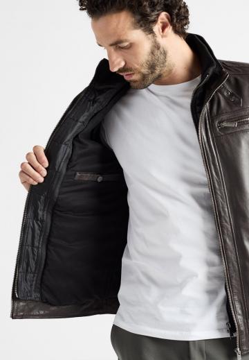 Кожаная куртка