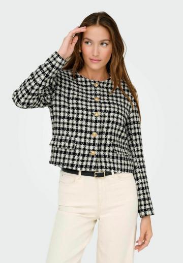 Короткая куртка