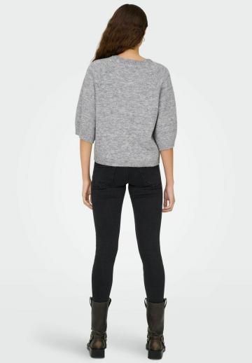 Пуловер с рукавом три четверти