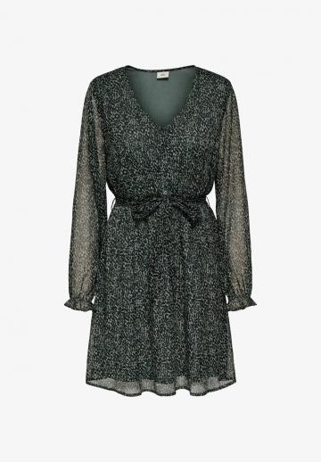 Короткое платье