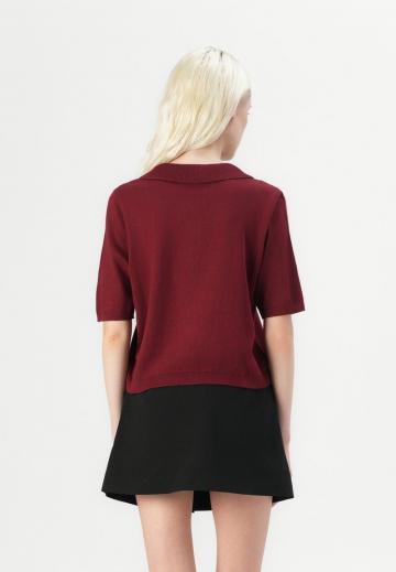 Пуловер с воротником поло