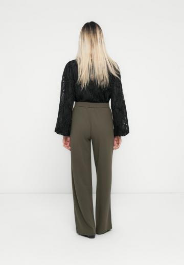 Прямые брюки