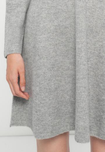 Вязаное платье