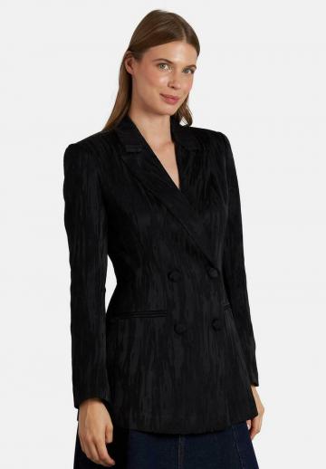 Короткое пальто