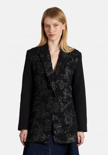 Короткое пальто