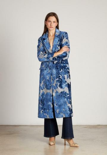 Шерстяное пальто