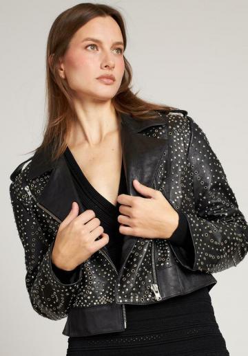 Короткая куртка