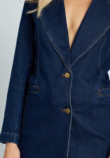 Короткое пальто