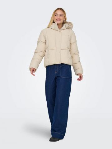 Короткая куртка