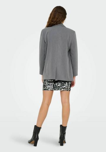 Короткое пальто