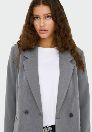 Короткое пальто