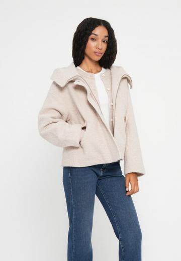 Зимняя куртка