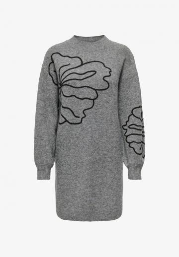 Вязаное платье