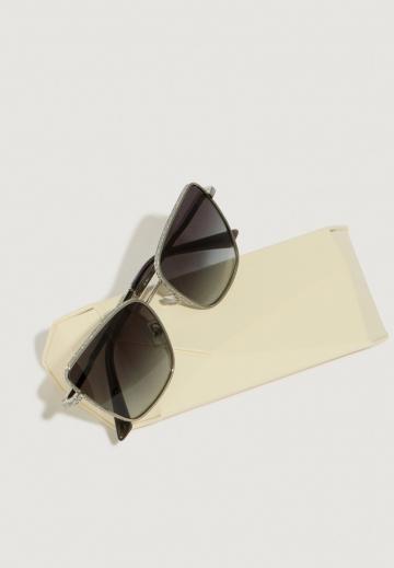 Солнечные очки