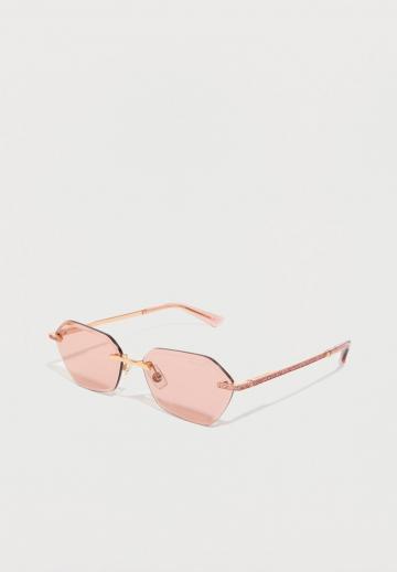 Солнечные очки