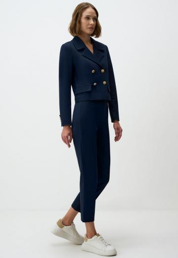 Короткий блейзер