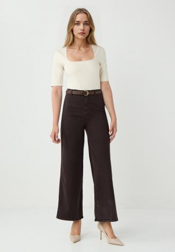 Клешеные джинсы