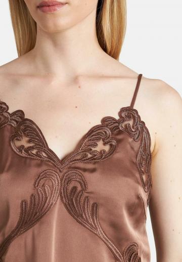 Топ на бретельках