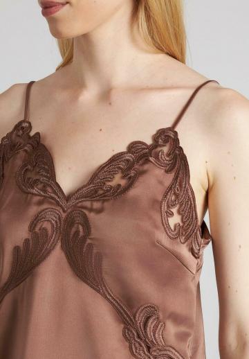 Топ на бретельках