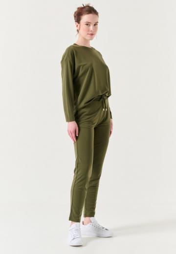 Спортивные штаны