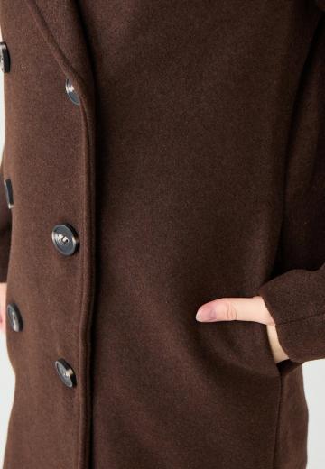 Короткое пальто