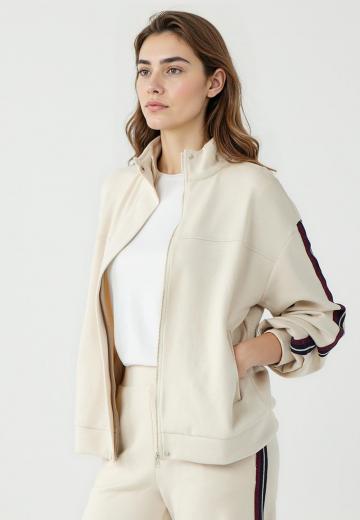 Спортивная куртка