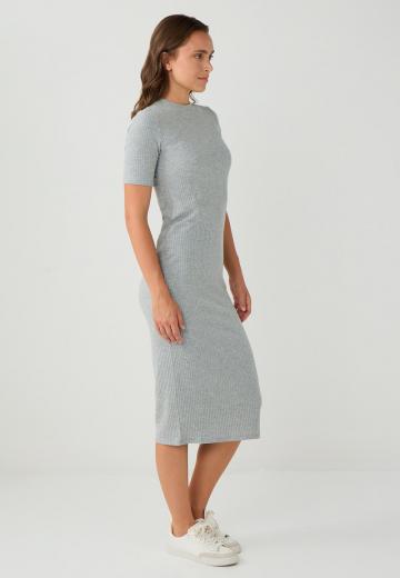 Платье футляр