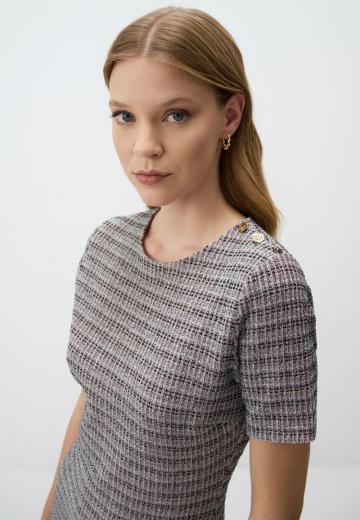 Вязаное платье