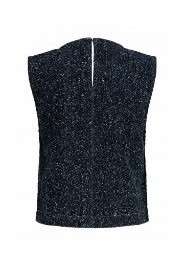 Джинсовая жилетка