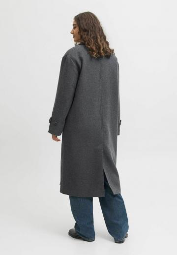 Шерстяное пальто