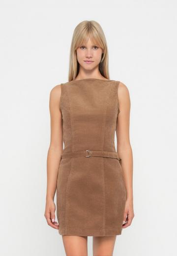 Короткое платье