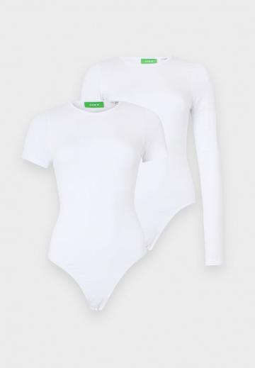 Юбка с накладными карманами