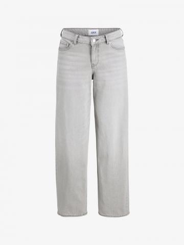 Свободные джинсы